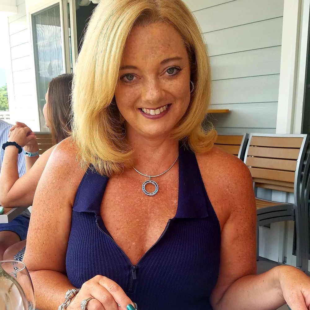 Meet your Posher, Christine